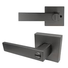 [56-354] CHAPA MANECILLA CUADRADO C/LLAVE NEGRA 11282 BARI YALE